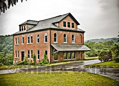 A beautiful old building now falled into being just a warehouse